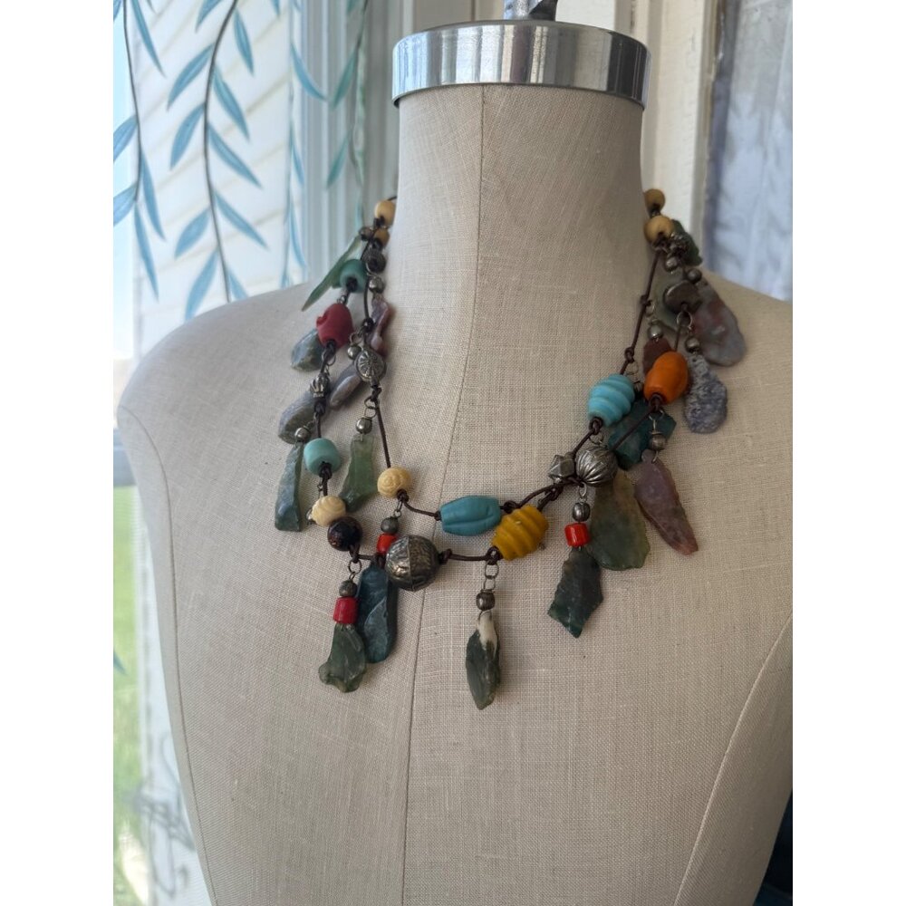 Vintage 80s Double Strand Necklace Carved Agate Trade Beads Boho - Picture 11 of 16